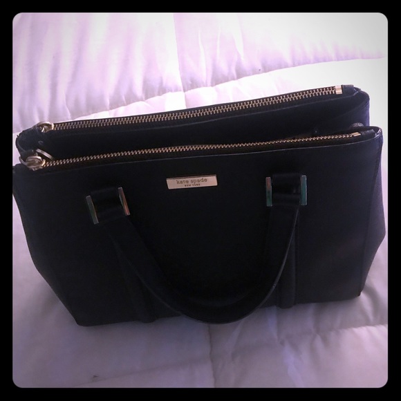 Kate Spade Purse - Picture 1 of 3